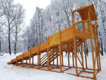 Зимняя деревянная горка "IgraGrad Snow Fox (Домик)", скат 10 м